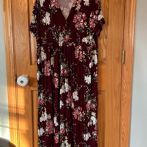 Maternity Floral Maxi Dress - Picture 1 of 3